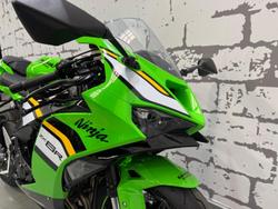 2025 Kawasaki Ninja ZX-6R ABS (636) KRT Edition Ninja Green