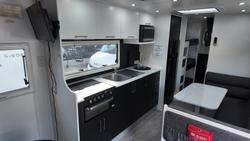 2018 New Age Caravans Manta Ray Mr22bes2