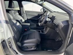 2024 MG MG4 Essence 64