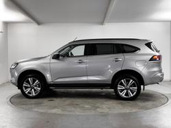 2024 Isuzu
MU-X LS-T