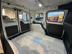 2025 Volkswagen Caddy TDI320