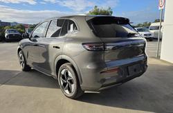2025 Geely
EX5 Complete