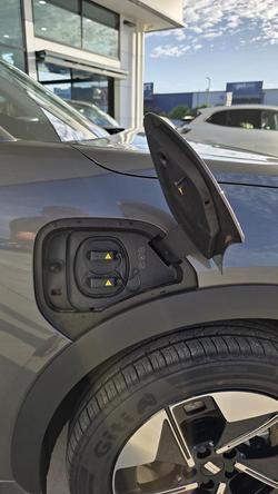 2025 Geely
EX5 Complete