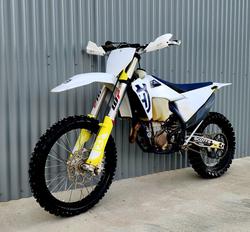 2020 Husqvarna FX 450 Cross Country White