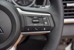 2025 Mitsubishi Triton GLS