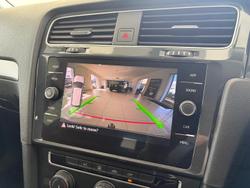2020 Volkswagen
                Golf 110TSI Trendline