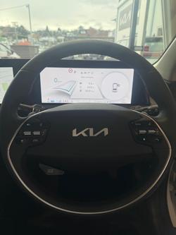 2024 Kia
EV6 Air