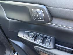 2024 Ford Everest Sport MY24.00 Shadow Black