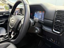 2024 Ford Everest Sport MY24.00 Shadow Black