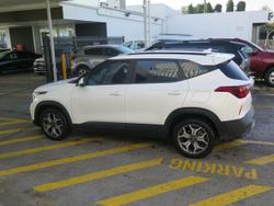 2021 Kia
Seltos Sport