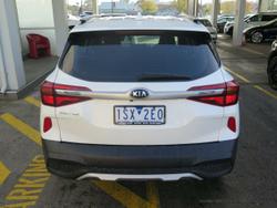2021 Kia
Seltos Sport