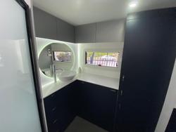 2025 Platinum 20.6 Cxr Large Ensuite Massive Savings $$