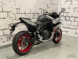 2025 Suzuki GSX-8R GSX-R Silver