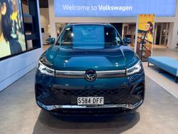 2025 Volkswagen
Tiguan 150TSI R-Line