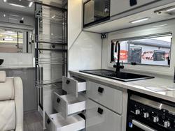 2025 JB Caravans Dirt Road Extreme 19'6 Fd