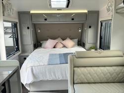 2025 JB Caravans Dirt Road Extreme 19'6 Fd