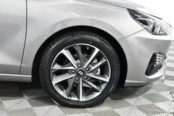 2022 Hyundai
                i30 Active