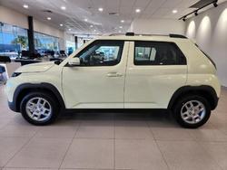 2025 Hyundai
INSTER