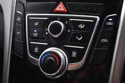 2015 Hyundai i30 Active X GD3 Series II MY16 Phantom Black