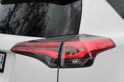 2018 Toyota RAV4 GX ZSA42R Glacier White