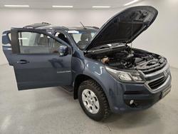 2016 Holden Trailblazer LT RG MY17 4X4 Dual Range Blue Mountain