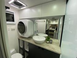 2025 Vivid Caravans EXPLORER 18