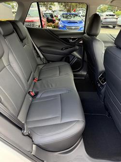 2024 Subaru Outback AWD Touring XT 6GEN MY25 AWD Crystal White