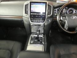 2020 Toyota Landcruiser