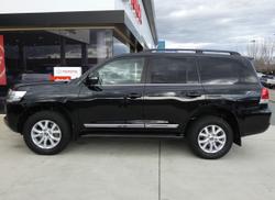2020 Toyota Landcruiser