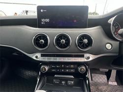2021 KIA
                STINGER 330S