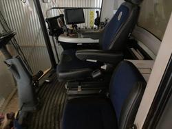 2015 New Holland Cr8.90