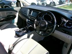 2020 Kia
                Carnival SLi