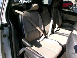 2020 Kia
                Carnival SLi