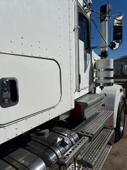 2017 Kenworth T909 6X4 Prime Mover. 155 Tonne Gcm. B DOUBLE/ROAD TRAIN