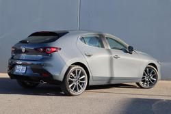 2025 Mazda
3 G20 Evolve