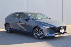 2025 Mazda
3 G20 Evolve