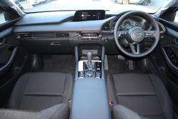 2025 Mazda
3 G20 Evolve
