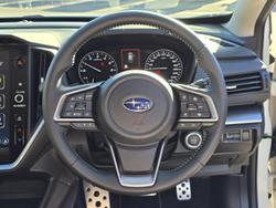 2024 Subaru
Impreza 2.0R