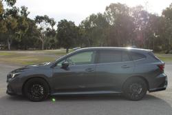 2025 Subaru
WRX tS