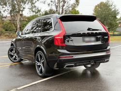 2017 Volvo
XC90 T8 R-Design
