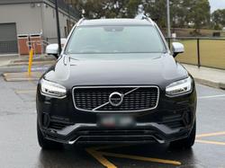 2017 Volvo
XC90 T8 R-Design