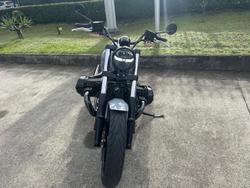 2025 BMW R 18 Blacked Out