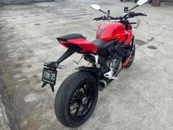 2023 Ducati Streetfighter V2 Streetfighter Red