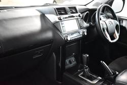 2017 Toyota
Landcruiser Prado GXL
