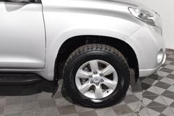 2017 Toyota
Landcruiser Prado GXL