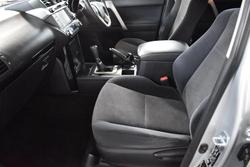2017 Toyota
Landcruiser Prado GXL