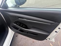 2025 Mazda 3 G20 Pure