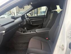 2025 Mazda 3 G20 Pure