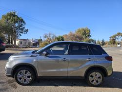 2024 Suzuki
Vitara