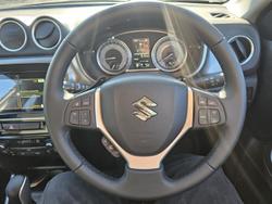 2024 Suzuki
Vitara